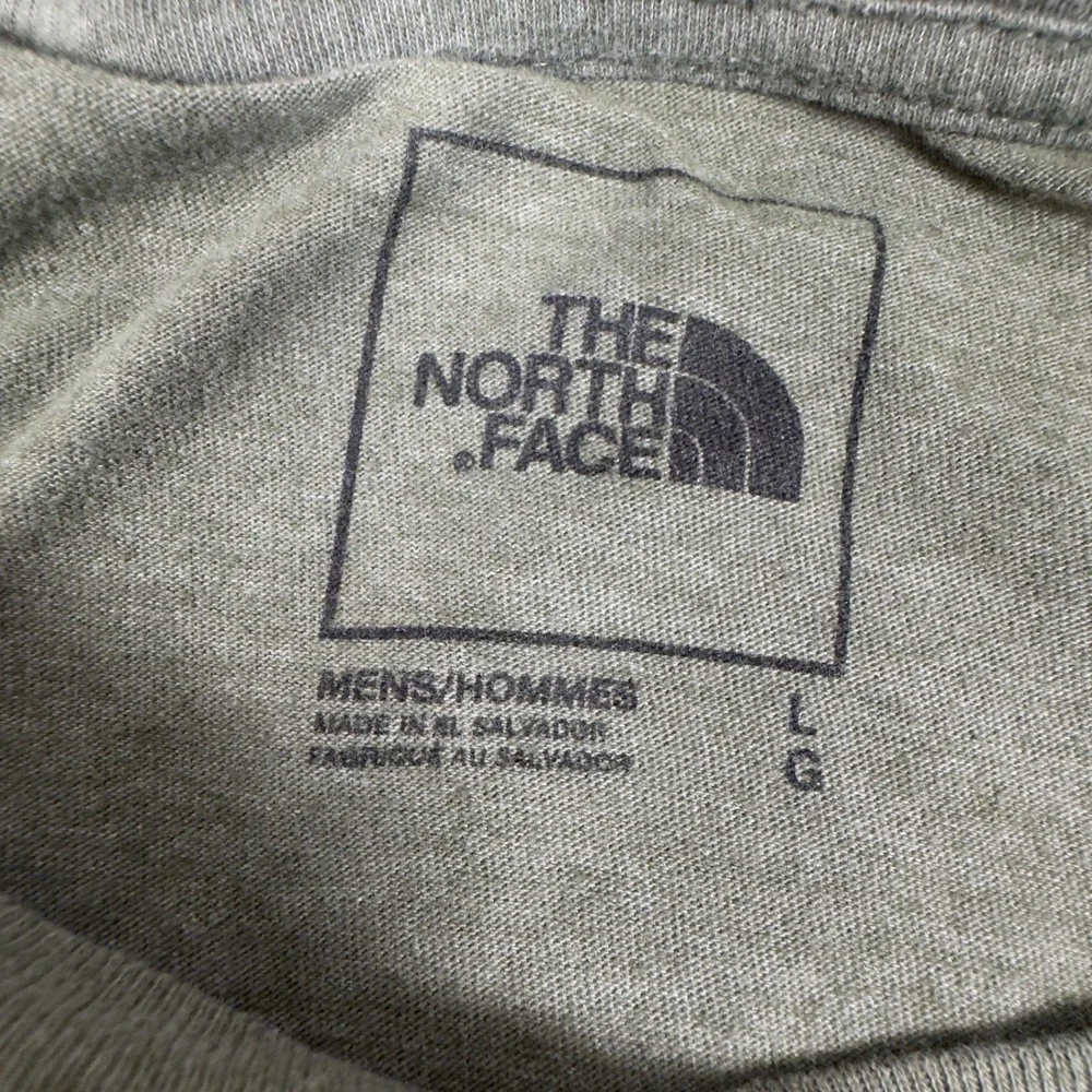 The North Face T-Shirt Mens L Green Never Stop Exploring Mountain Graphic Tee